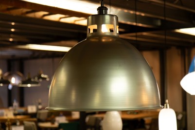 vintage-restaurant-lighting